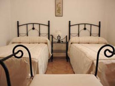 CORTIJO DE LOS OJOS DEL PRADO 1. CASA LA MANSI�N