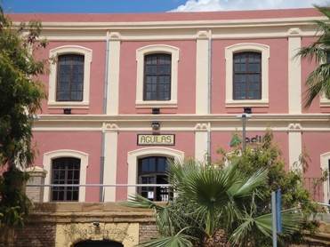 Bahnhof �guilas