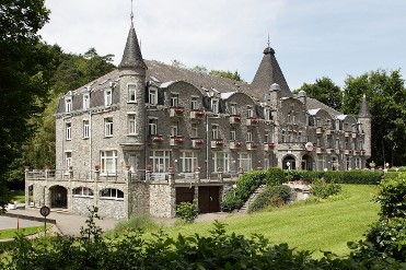 Example: the name of the package 7 night / 8 days in la roche. ....