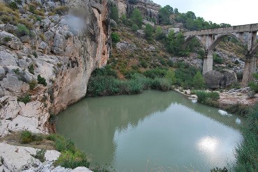 PARAJE H�MEDO FUENTE CAPUTA