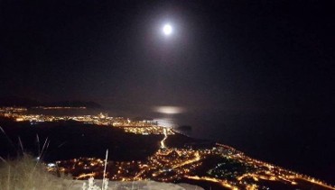 August 12 free star-gazing night hike to the coves of bolNuevo