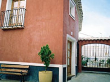 CASAS CASTILLICO 3. CALLE DEL �GUILA 11