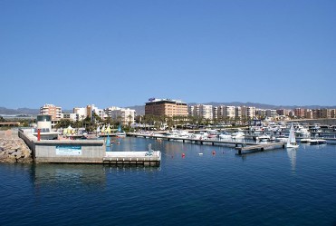 ESCUELA N�UTICA PUERTO DEPORTIVO JUAN MONTIEL
