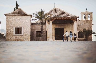VIA CRUCIS HASTA EL CALVARIO