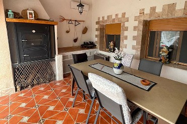 CORTIJO DE LA MONTA�A