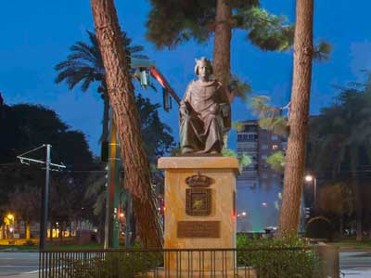 DE ALFONSO X A LA CATEDRAL