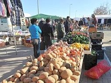 MERCADO SEMANAL  DE LOS DOMINGOS - LA ESTACI�N-EL ESPARRGAL