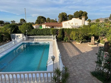 LA CASA DE MAMA