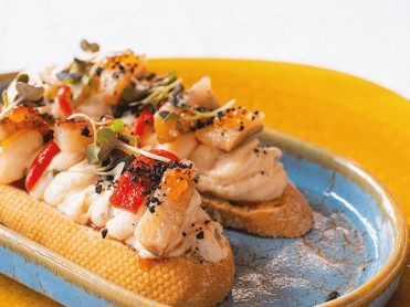 ARMON�A BEACH CLUB