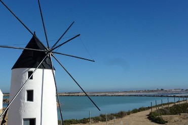 MOLINOS DE QUINT�N Y CALCETERA