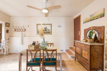 CASA MOYA-LA ENCARNACI�N