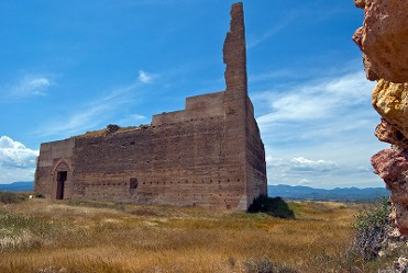 CASTILLO DE ALCAL� O DE LA PUEBLA DE MULA