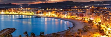 MISTERIOS Y LEYENDAS DE �GUILAS