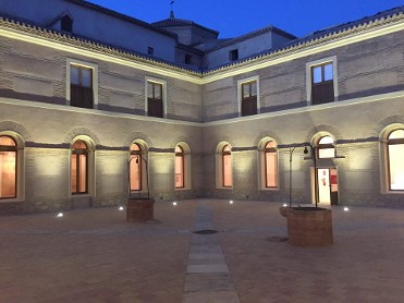Cata de vinos en el convento de ...