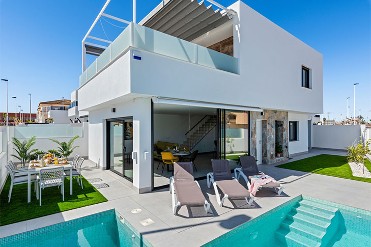 VILLA BLANCO