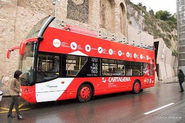BUS TUR�STICO 