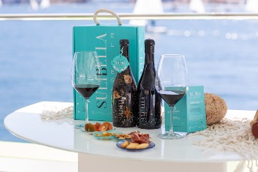 CATA DE VINOS SUBMARINOS A BORDO