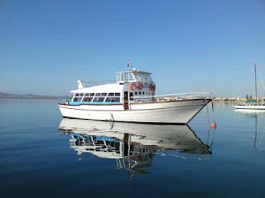 CRUCEROS MAR MENOR