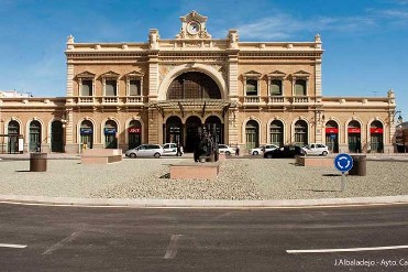 ESTACI�N DE FERROCARRIL