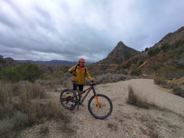 Ruta mtb o gravel por el parque regional de el valle y Carrascoy. caminos y sendas desconocidos