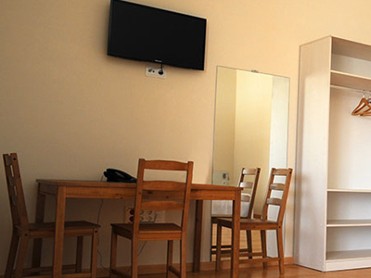 APARTAMENTOS TUR�STICOS MEDITERR�NEO