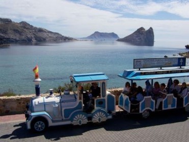 TREN TUR�STICO EN �GUILAS