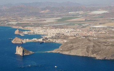 JUNE 28 FREE GUIDED WALK ON THE TRES BAHÍAS BLUE TRAIL IN AGUILAS JUNE 28 FREE GUIDED WALK ON THE TRES BAHÍAS BLUE TRAIL IN AGUILAS