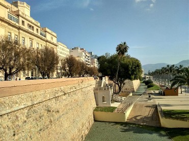 PASEO DE LA MURALLA DEL MAR