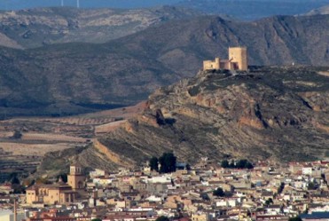 MAY 25 DRAMATIZED TOUR OF THE CASTLE OF JUMILLA MAY 25 DRAMATIZED TOUR OF THE CASTLE OF JUMILLA