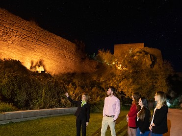 �UN CASTILLO EN EXCLUSIVA PARA TI!