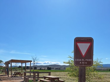 VISITA GUIADA AL SENDERO AZUL VA VERDE DEL CHICHARRA Y ALJIBE