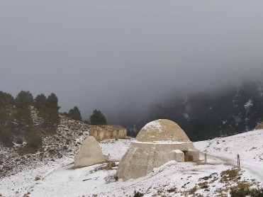 VISITA A LOS POZOS DE LA NIEVE  DE SIERRA ESPU�A (HORARIO 10:00)